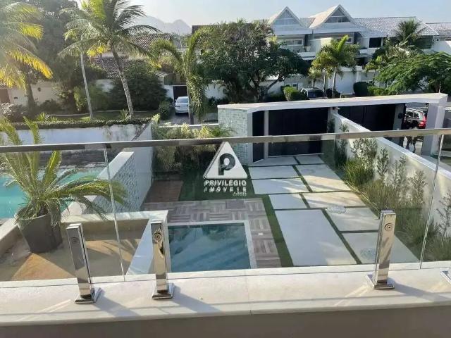 Casa / Sobrado em Condomínio para Venda em Rio de Janeiro/RJ Barra da Tijuca 3 Quartos