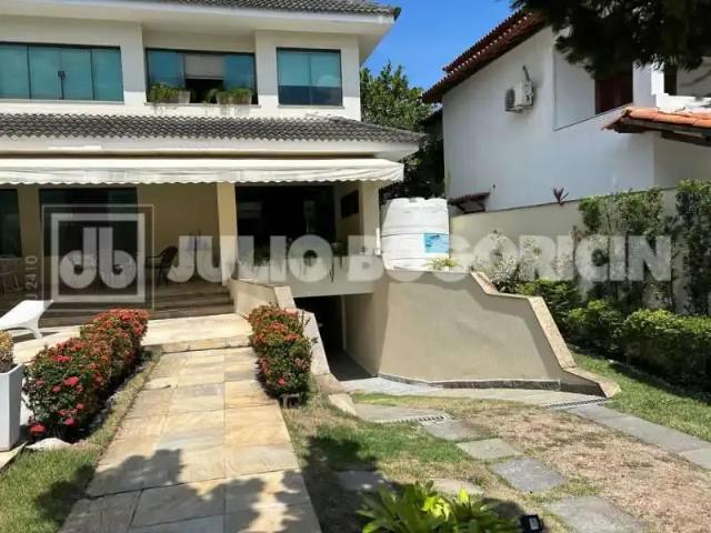 Casa / Sobrado em Condomínio para Venda em Rio de Janeiro/RJ Barra da Tijuca 4 Quartos