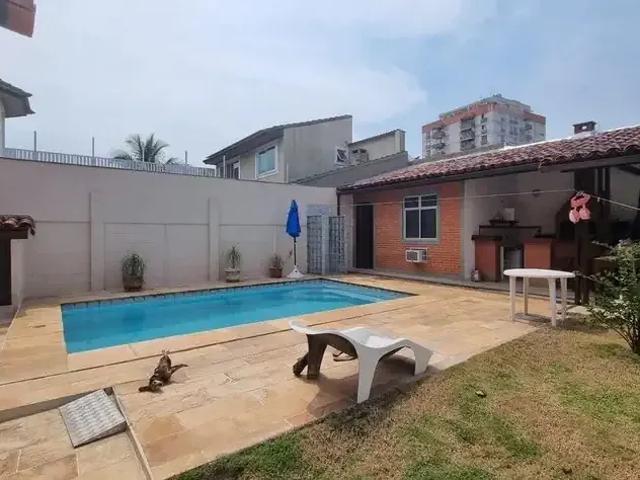 Casa / Sobrado em Condomínio para Venda em Rio de Janeiro/RJ Barra da Tijuca 4 Quartos