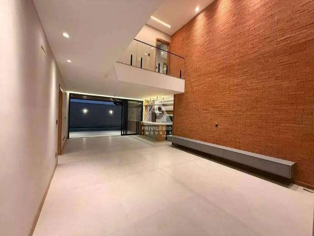 Casa / Sobrado em Condomínio para Venda em Rio de Janeiro/RJ Barra da Tijuca 4 Quartos