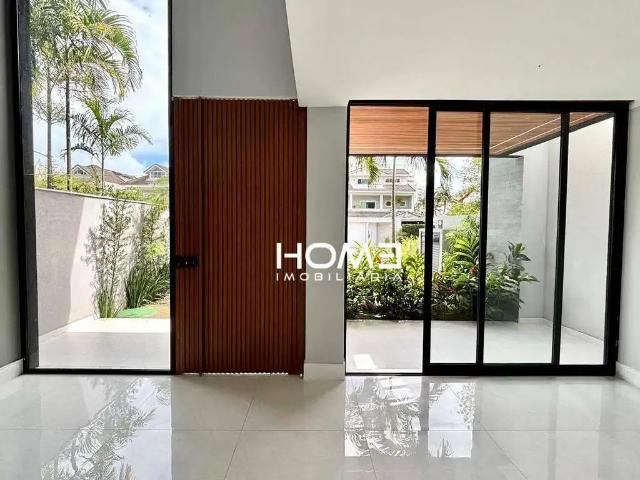 Casa / Sobrado em Condomínio para Venda em Rio de Janeiro/RJ Barra da Tijuca 4 Quartos
