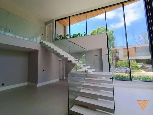 Casa / Sobrado em Condomínio para Venda em Rio de Janeiro/RJ Barra da Tijuca 5 Quartos