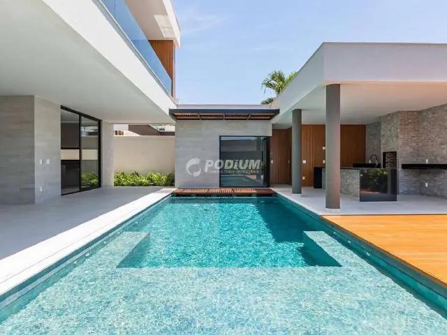 Casa / Sobrado em Condomínio para Venda em Rio de Janeiro/RJ Barra da Tijuca 5 Quartos