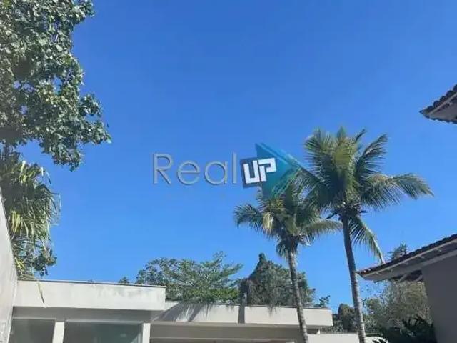 Casa / Sobrado em Condomínio para Venda em Rio de Janeiro/RJ Barra da Tijuca 5 Quartos