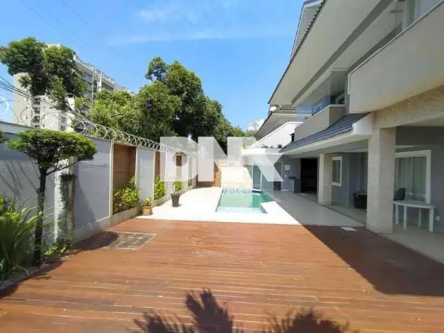 Casa / Sobrado em Condomínio para Venda em Rio de Janeiro/RJ Barra da Tijuca 5 Quartos