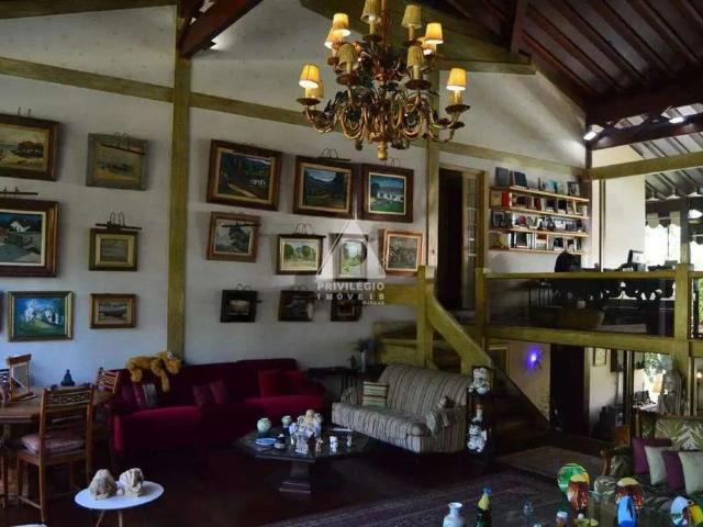 Casa / Sobrado em Condomínio para Venda em Rio de Janeiro/RJ Barra da Tijuca 5 Quartos