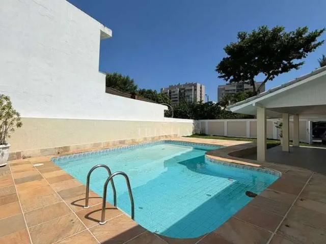 Casa / Sobrado em Condomínio para Venda em Rio de Janeiro/RJ Barra da Tijuca 5 Quartos