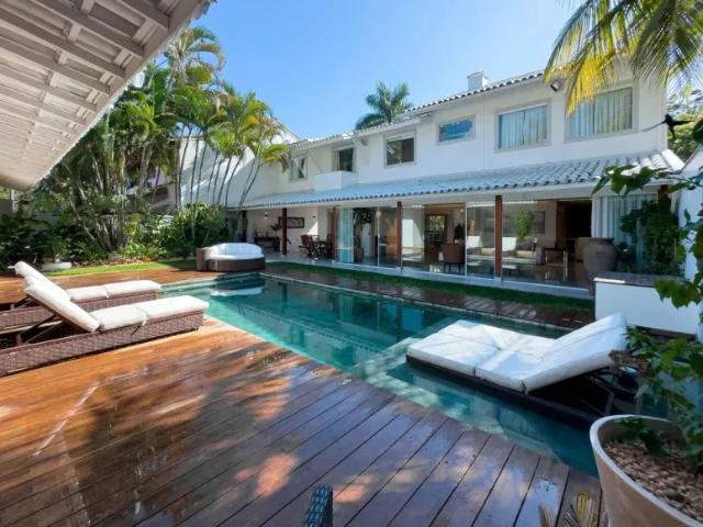 Casa / Sobrado em Condomínio para Venda em Rio de Janeiro/RJ Barra da Tijuca 6 Quartos