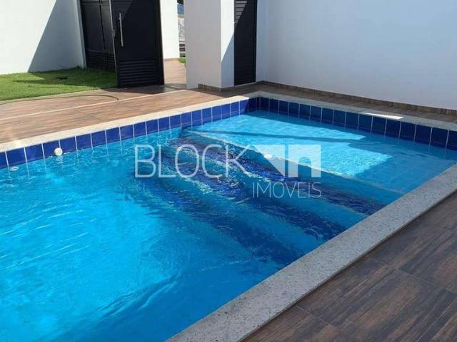 Casa / Sobrado em Condomínio para Venda em Rio de Janeiro/RJ Guaratiba 4 Quartos