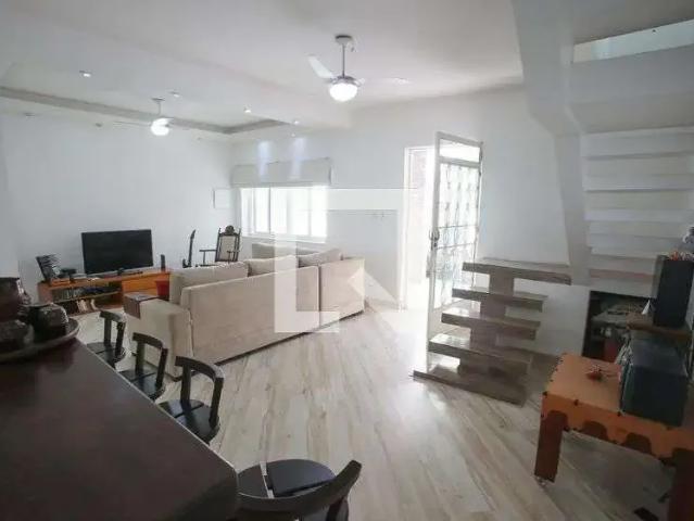 Casa / Sobrado em Condomínio para Venda em Rio de Janeiro/RJ Freguesia Ilha do Governador 3 Quartos