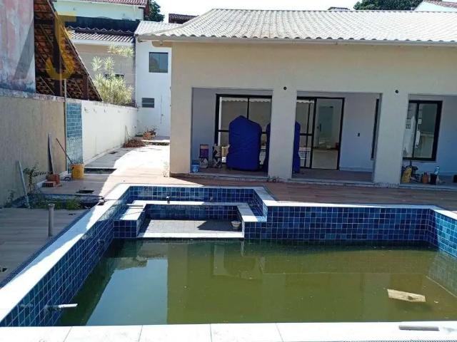Casa / Sobrado em Condomínio para Venda em Rio de Janeiro/RJ Jacarepaguá 3 Quartos