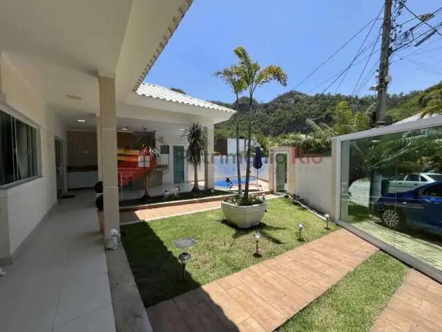 Casa / Sobrado em Condomínio para Venda em Rio de Janeiro/RJ Jacarepaguá 3 Quartos