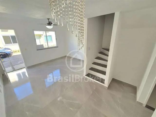 Casa / Sobrado em Condomínio para Venda em Rio de Janeiro/RJ Jacarepaguá 2 Quartos