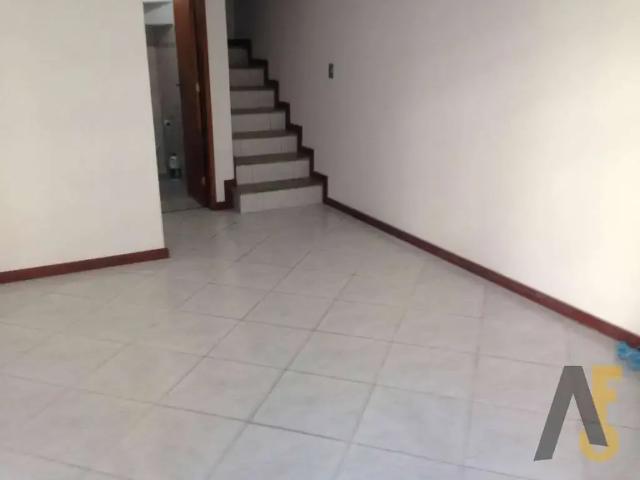 Casa / Sobrado em Condomínio para Venda em Rio de Janeiro/RJ Jacarepaguá 2 Quartos