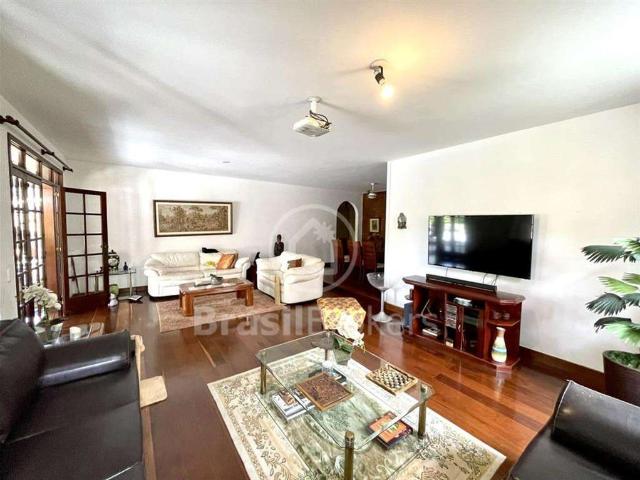 Casa / Sobrado em Condomínio para Venda em Rio de Janeiro/RJ Jacarepaguá 4 Quartos