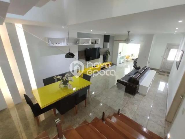 Casa / Sobrado em Condomínio para Venda em Rio de Janeiro/RJ Jardim Carioca 3 Quartos