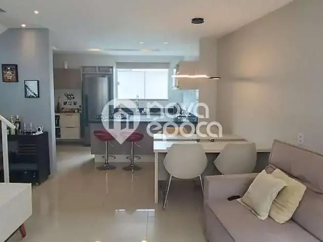Casa / Sobrado em Condomínio para Venda em Rio de Janeiro/RJ Jardim Carioca 2 Quartos