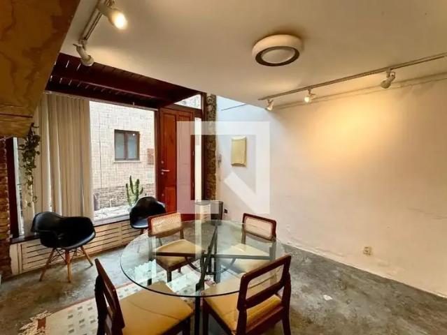 Casa / Sobrado em Condomínio para Venda em Rio de Janeiro/RJ Laranjeiras 2 Quartos
