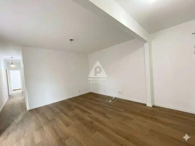 Casa / Sobrado em Condomínio para Venda em Rio de Janeiro/RJ Madureira 3 Quartos