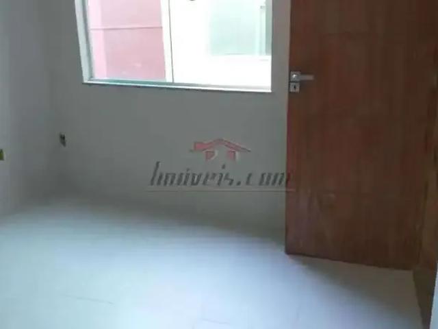 Casa / Sobrado em Condomínio para Venda em Rio de Janeiro/RJ Marechal Hermes 2 Quartos