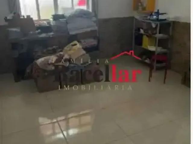 Casa / Sobrado em Condomínio para Venda em Rio de Janeiro/RJ Marechal Hermes 3 Quartos