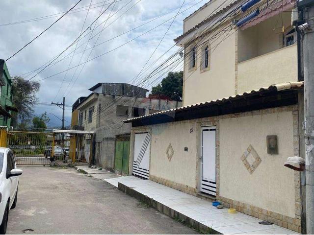 Casa / Sobrado em Condomínio para Venda em Rio de Janeiro/RJ Santíssimo 4 Quartos