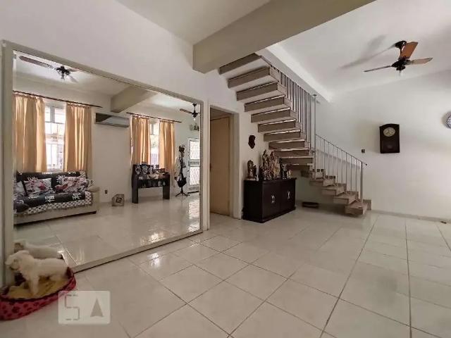 Casa / Sobrado em Condomínio para Venda em Rio de Janeiro/RJ Portuguesa 3 Quartos
