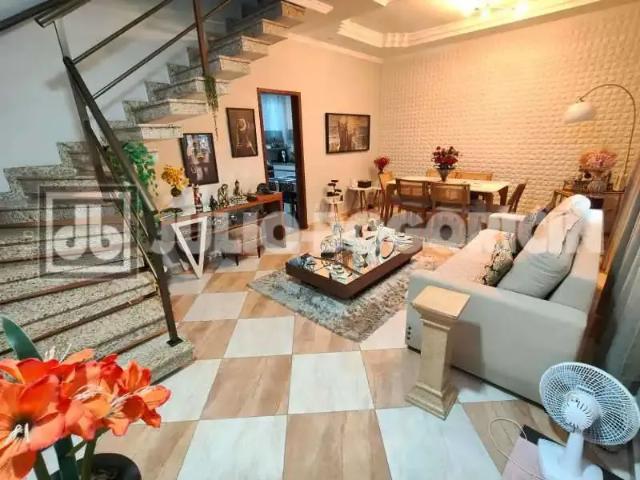 Casa / Sobrado em Condomínio para Venda em Rio de Janeiro/RJ Portuguesa 3 Quartos