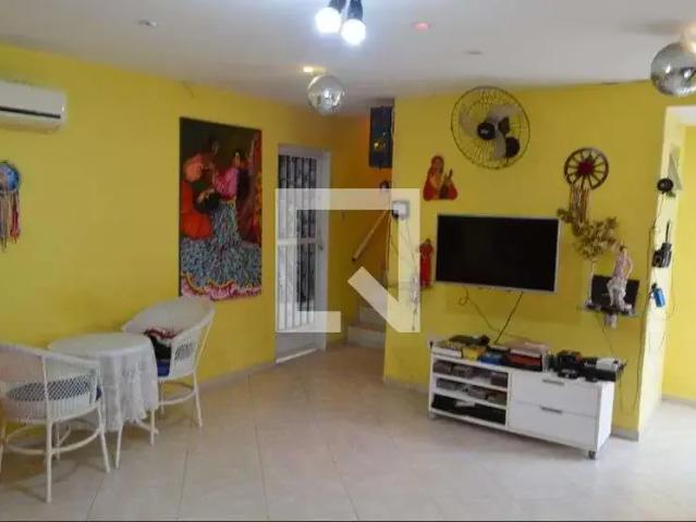 Casa / Sobrado em Condomínio para Venda em Rio de Janeiro/RJ Pechincha 1 Quartos