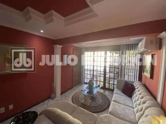 Casa / Sobrado em Condomínio para Venda em Rio de Janeiro/RJ Pechincha 3 Quartos