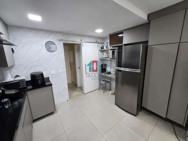 Casa / Sobrado em Condomínio para Venda em Rio de Janeiro/RJ Recreio dos Bandeirantes 3 Quartos