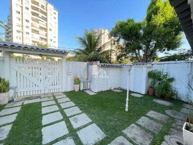 Casa / Sobrado em Condomínio para Venda em Rio de Janeiro/RJ Recreio dos Bandeirantes 4 Quartos
