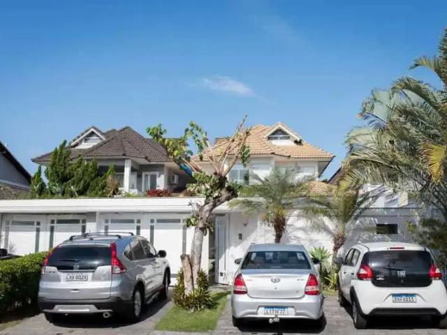 Casa / Sobrado em Condomínio para Venda em Rio de Janeiro/RJ Recreio dos Bandeirantes 4 Quartos
