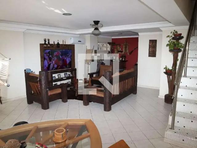 Casa / Sobrado em Condomínio para Venda em Rio de Janeiro/RJ Recreio dos Bandeirantes 4 Quartos