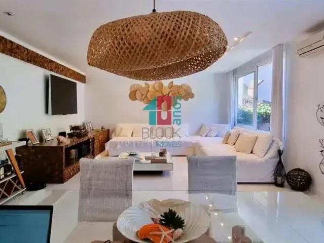 Casa / Sobrado em Condomínio para Venda em Rio de Janeiro/RJ Recreio dos Bandeirantes 4 Quartos