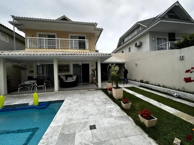 Casa / Sobrado em Condomínio para Venda em Rio de Janeiro/RJ Recreio dos Bandeirantes 4 Quartos