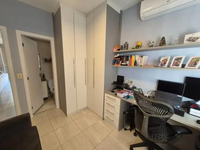 Casa / Sobrado em Condomínio para Venda em Rio de Janeiro/RJ Recreio dos Bandeirantes 4 Quartos