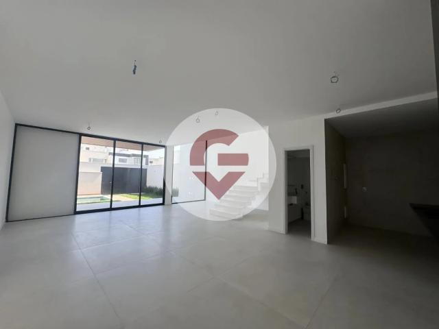 Casa / Sobrado em Condomínio para Venda em Rio de Janeiro/RJ Recreio dos Bandeirantes 4 Quartos