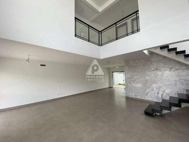 Casa / Sobrado em Condomínio para Venda em Rio de Janeiro/RJ Recreio dos Bandeirantes 4 Quartos