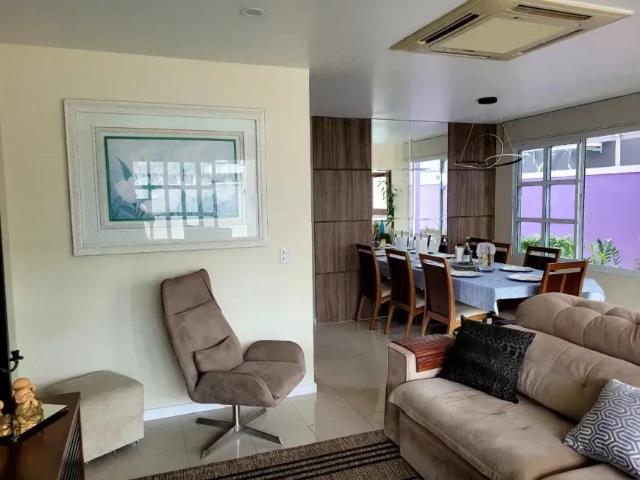 Casa / Sobrado em Condomínio para Venda em Rio de Janeiro/RJ Recreio dos Bandeirantes 4 Quartos