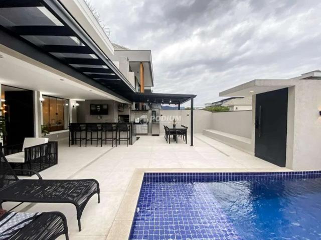 Casa / Sobrado em Condomínio para Venda em Rio de Janeiro/RJ Recreio dos Bandeirantes 4 Quartos