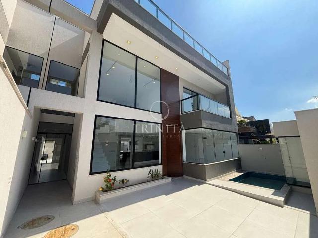 Casa / Sobrado em Condomínio para Venda em Rio de Janeiro/RJ Recreio dos Bandeirantes 4 Quartos