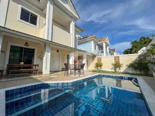Casa / Sobrado em Condomínio para Venda em Rio de Janeiro/RJ Recreio dos Bandeirantes 4 Quartos