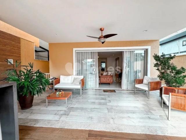 Casa / Sobrado em Condomínio para Venda em Rio de Janeiro/RJ Recreio dos Bandeirantes 5 Quartos