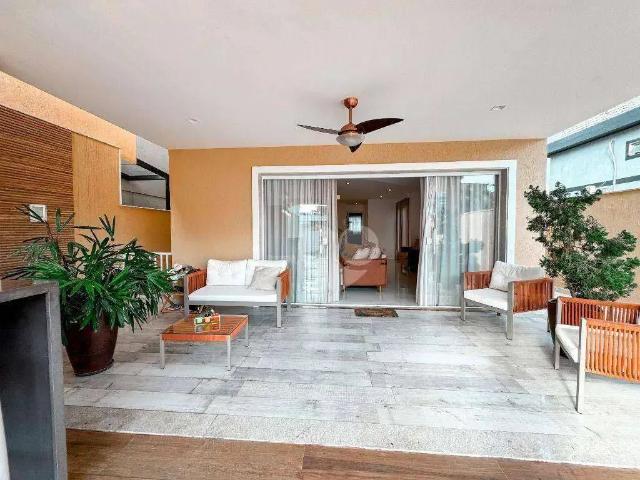 Casa / Sobrado em Condomínio para Venda em Rio de Janeiro/RJ Recreio dos Bandeirantes 5 Quartos