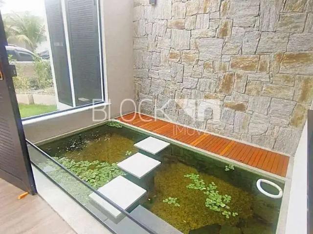 Casa / Sobrado em Condomínio para Venda em Rio de Janeiro/RJ Recreio dos Bandeirantes 5 Quartos
