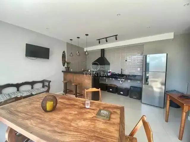Casa / Sobrado em Condomínio para Venda em Rio de Janeiro/RJ Recreio dos Bandeirantes 5 Quartos