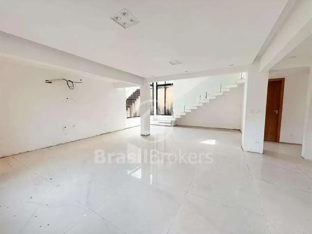 Casa / Sobrado em Condomínio para Venda em Rio de Janeiro/RJ Taquara 5 Quartos
