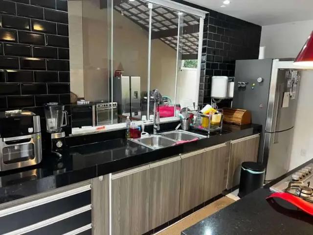 Casa / Sobrado em Condomínio para Venda em Rio de Janeiro/RJ Vargem Grande 4 Quartos