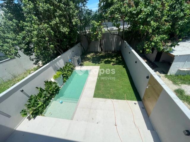 Casa / Sobrado em Condomínio para Venda em Rio de Janeiro/RJ Vargem Grande 4 Quartos